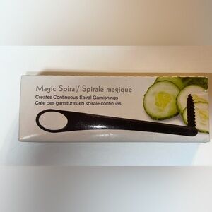 Garnish Kitchen Tools (set of two)